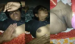 Desi Bhabhi Shows Boobs adn Pussy