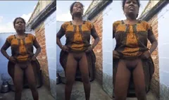 Tamil Bhabhi Shows Pussy For Hubby