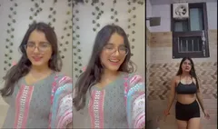 Sexy Desi girl Shows Her Big Boobs and pussy