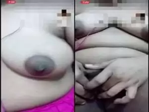Today Exclusive- Super Sexy look Desi Bhabhi Showing Her Nude Body On Video Call
