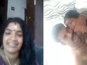 Today Exclusive- Horny Mallu Couple Romance and Blwjob part 1