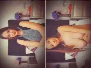 Today Exclusive- Super Sexy Look NRI Girl Showing Her Big Boobs