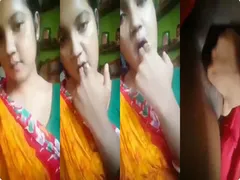 Horny Sexy Boudi Fingering