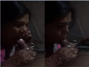 Exclusive- Horny Randi Bhabhi Sucking Customer Dick