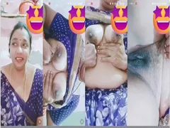 Sexy Desi Bhabhi Shows Boobs and Pussy On VC