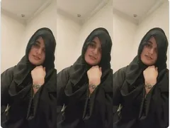Beautiful Hijabi Gf Sucking Dick