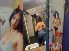 SexyAss Hot Babe Showing Teasing (Updates)