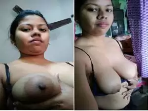 Today Exclusive- Super Hot Look  Desi Boudi Showing Her Big Boobs and Wet Pussy part 1