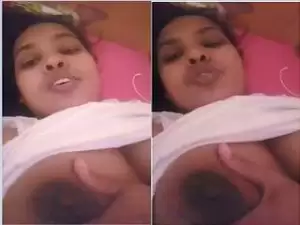 Today Exclusive-Horny Desi Girl Showing Her Big Boobs and Wet Pussy