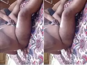 Today Exclusive- Horny Desi Wife Handjob