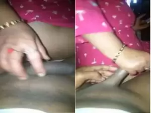 Today Exclusive- Desi Wife Handjob