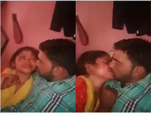 Today Exclusive- Super Hot Look Desi Girl Romance and Fucked By Lover