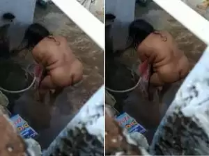 Today Exclusive- Desi Bhabhi After Bath Part 2