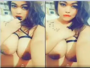 Today Exclusive- Hot Look NRI Girl Showing Her Boobs