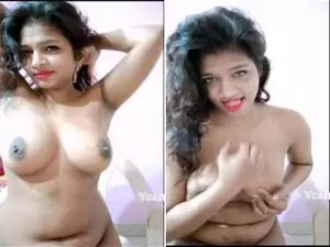 Today Exclusive- Hot Desi Cam Girl Showing Her Nude Body To Fans
