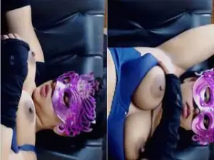 Today Exclusive-Famous Desi Cam Model Showing Her Boobs and Pussy Part 2