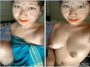 Exclusive- Sexy Asami Girl Strip Her Cloths and Showing Her Boobs and Pussy