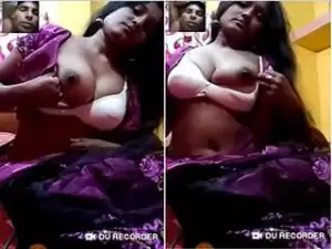 Today Exclusive- Super Hot Look Desi Girl Showing Her Boobs on Video call With clear Bangla Audio part 1
