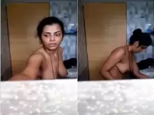 Today Exclusive- Desi Girl Priya Ready For Bathing