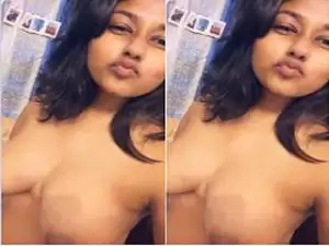Today Exclusive- Hot Look Desi Girl Record Her Nude Video part 2