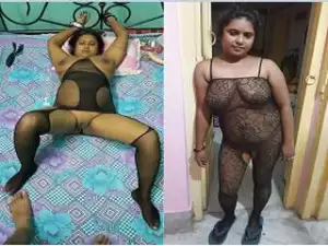 Today Exclusive- Hot look Desi Boudi Fingering By Hubby And Fucked part 1