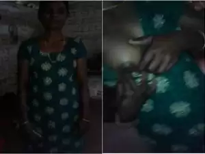 Today Exclusive- Desi Mallu Couple Romance and Boob Sucking