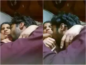 Today Exclusive-Hubby Sucking Wife Milky Boobs