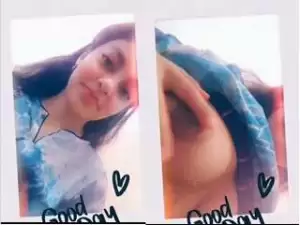 Today Exclusive- Cute Desi Girl Showing Her Boobs