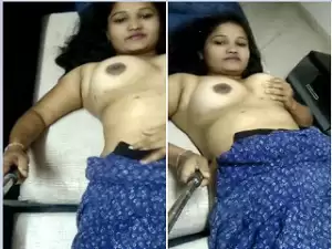 Exclusive- Hot Tamil Girl Showing Her Big Boobs and pussy 3