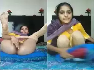 Today Exclusive-Sexy look Desi  Girl Fingering