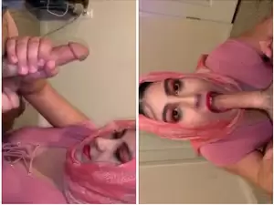 Sexy Arab Girl Blowjob