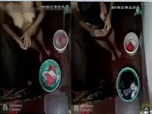 Exclusive- Cute Indian Girl bathing Record By Hidden cam