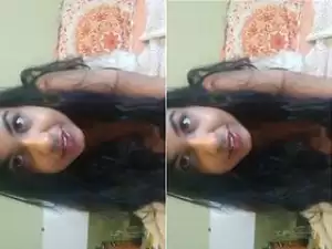 Today Exclusive-Sexy Indian NRI Girl Play With Dildo Part 1