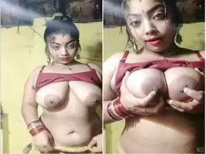 Today Exclusive- Horny Desi Bhabhi Play With Her big Boobs and Showing Her Wet Pussy