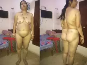 Today Exclusive-Sexy Desi Bhabhi Strip Her Cloths Part 3