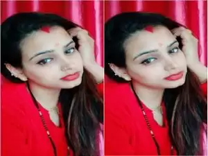 Today Exclusive- Horny Bhabhi Showing Her Pussy to Lover On Video Call Part 2