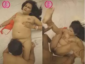 First On Net -RIYA UNCUT