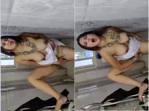 First on Net – Tina Bhabhi ki Fingering