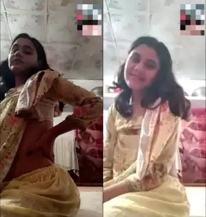 Desi cute girl showing part3