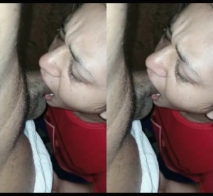 Horny Wife Giving Deepthroat BJ