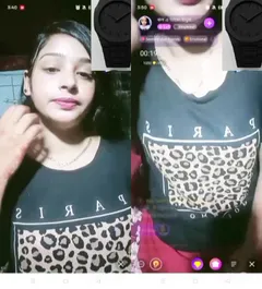Exclusive - Chamet teen girl show fun 37